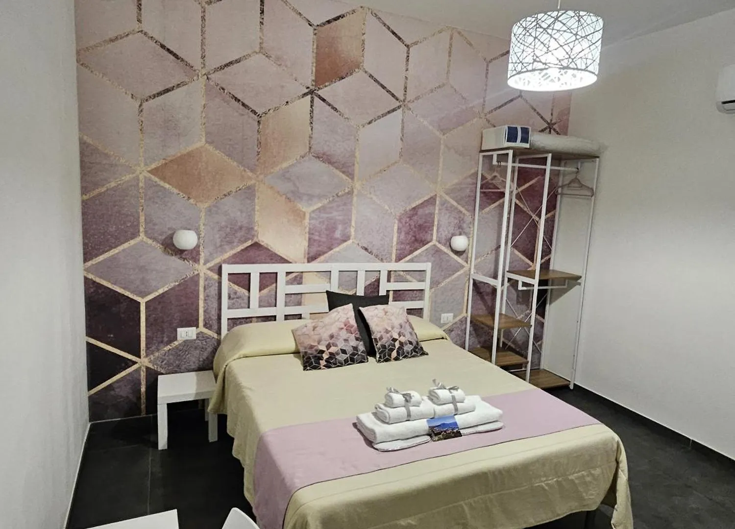 Gaisa Naples - Bed And Breakfast Italia
