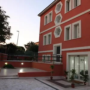 Palace Hostal Roma